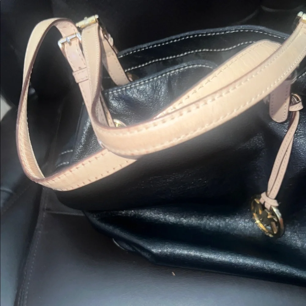 Michael Kors Black and Tan Shoulder Bag